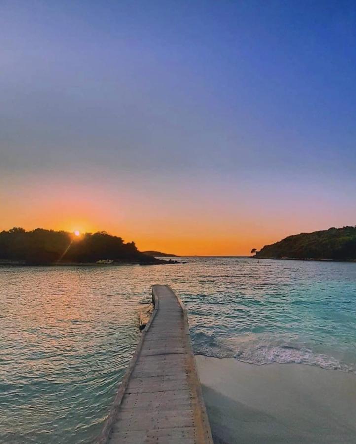 Villa Vela Ksamil Exteriör bild